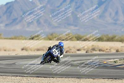 media/Dec-06-2025-CVMA (Sat) [[4a896cc04c]]/Race 8- Formula 40 MW and LW/